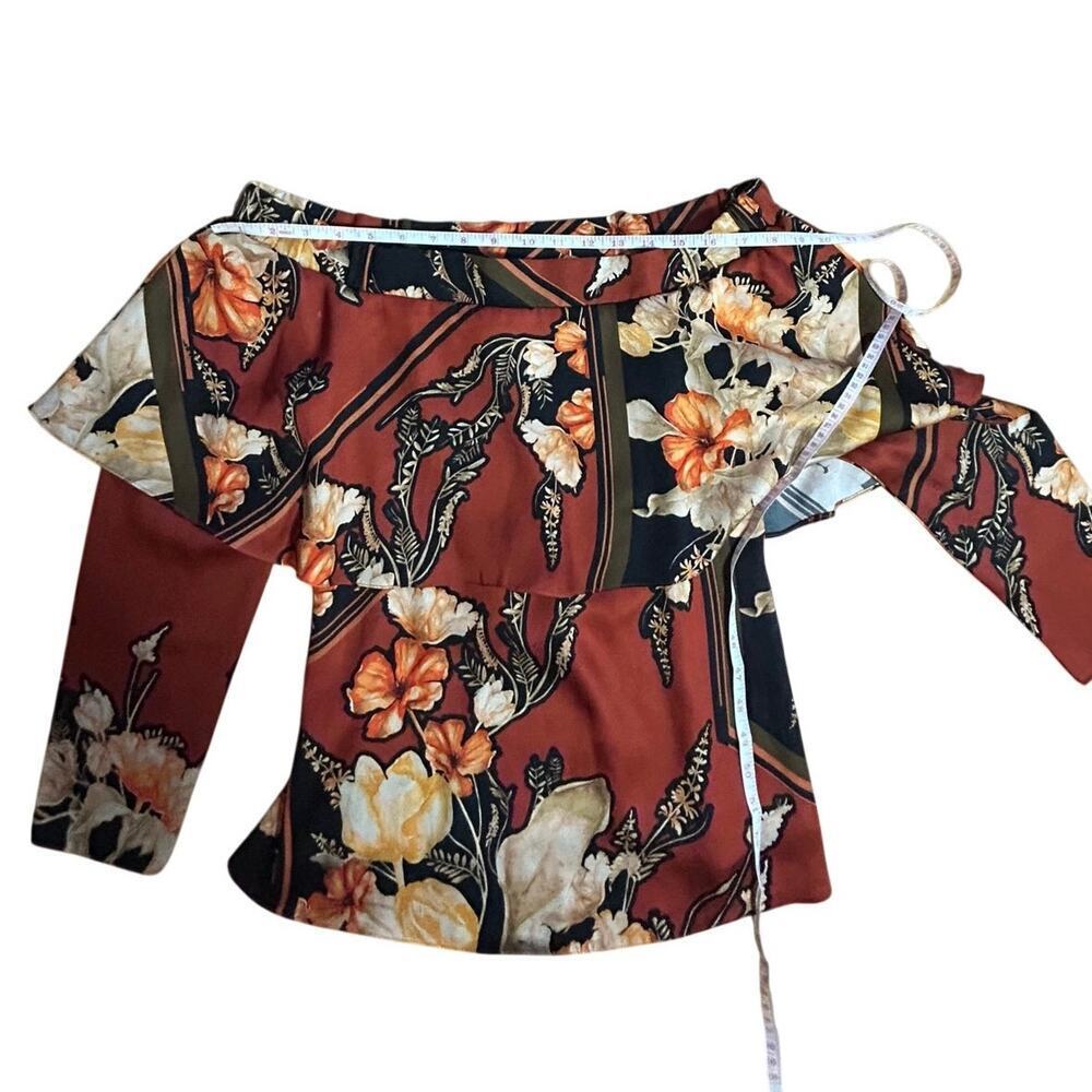 River Island Off the shoulder Satin Top copper tropical print blouse size 10 - Picture 3 of 10